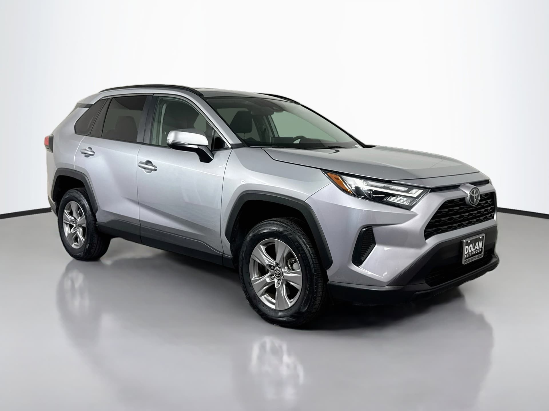 2025 Toyota RAV4 XLE — photo 1 of 35