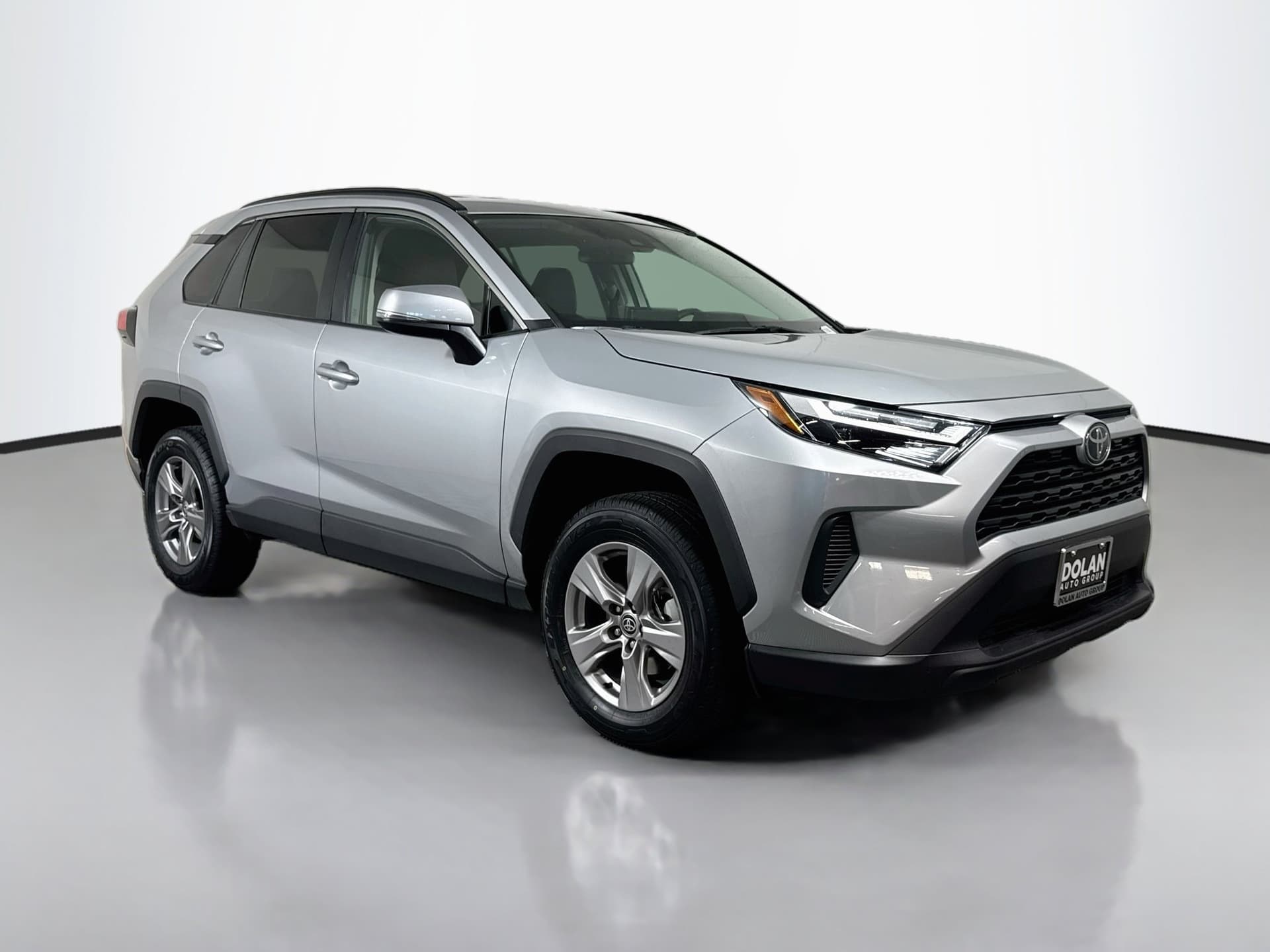 2025 Toyota RAV4 XLE — photo 1 of 35