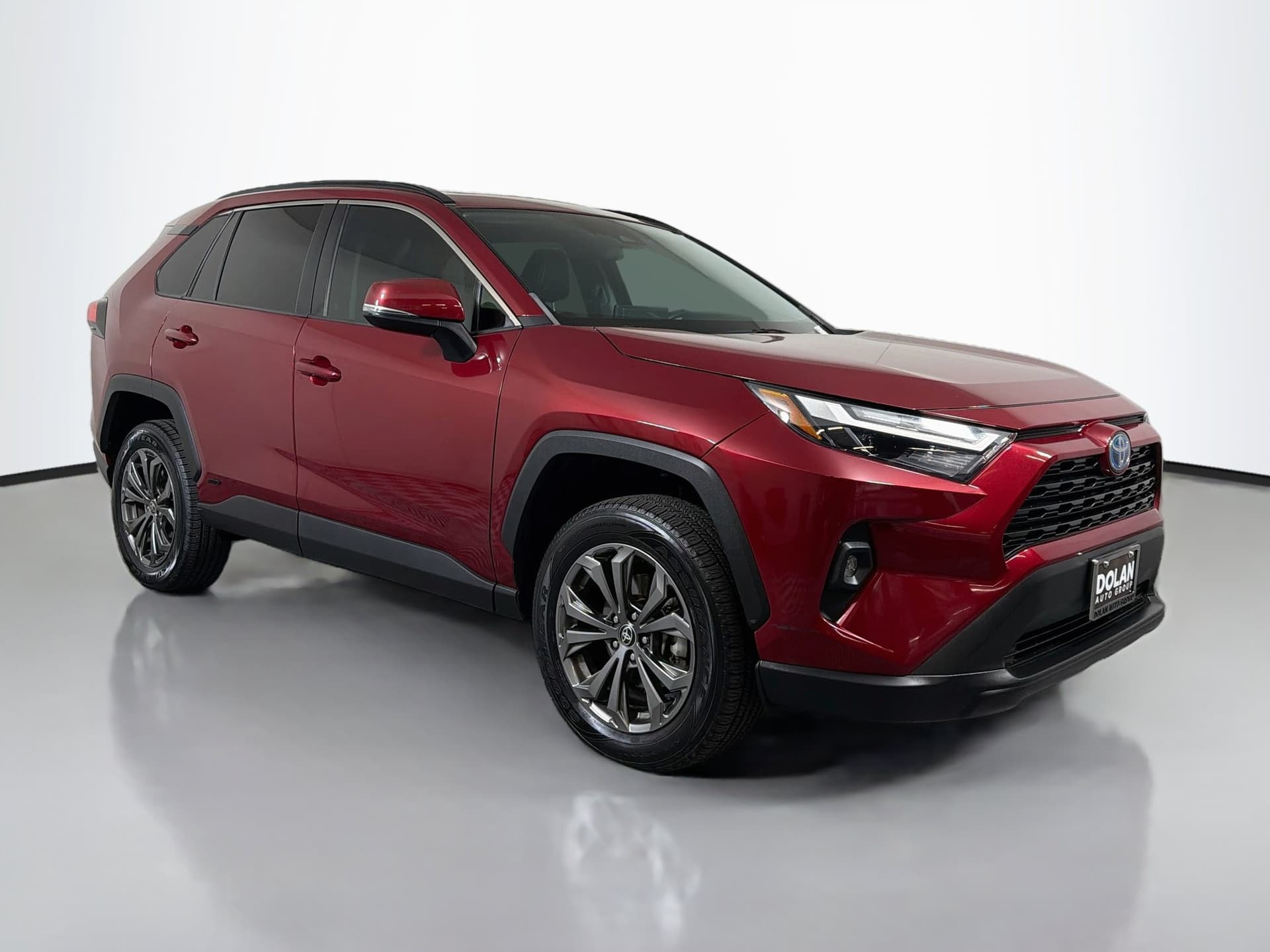 2022 Toyota RAV4 Hybrid XLE Premium — photo 1 of 36