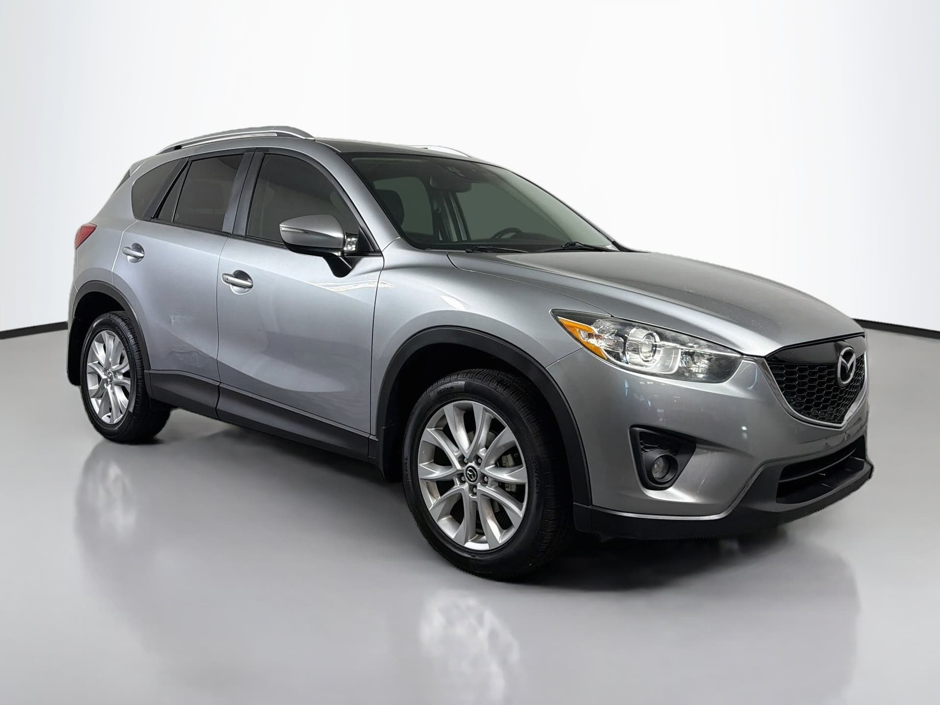 2015 Mazda CX-5 Grand Touring — photo 1 of 36