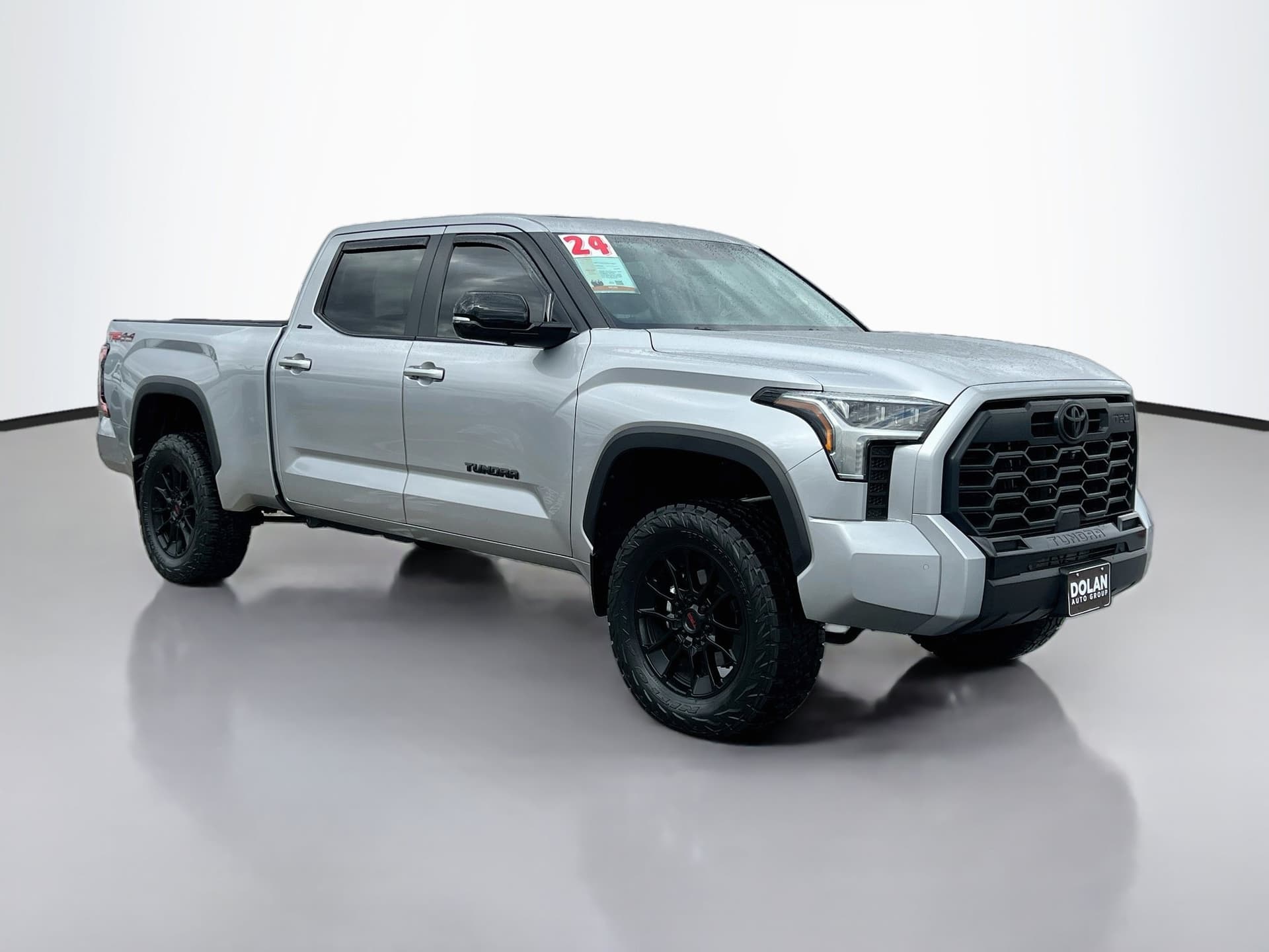 2024 Toyota Tundra 4WD Limited — photo 1 of 38