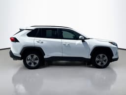 Extra Photo