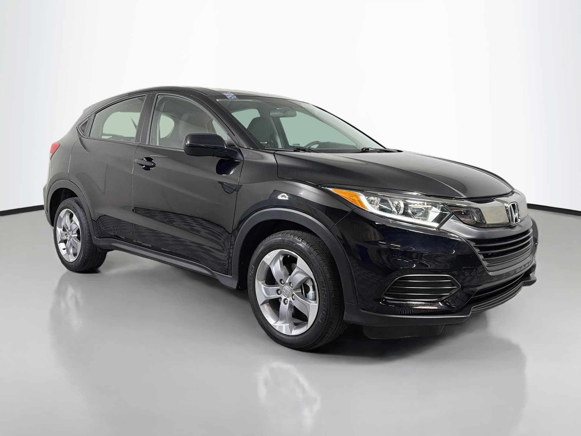 2022 Honda HR-V LX — photo 1 of 33