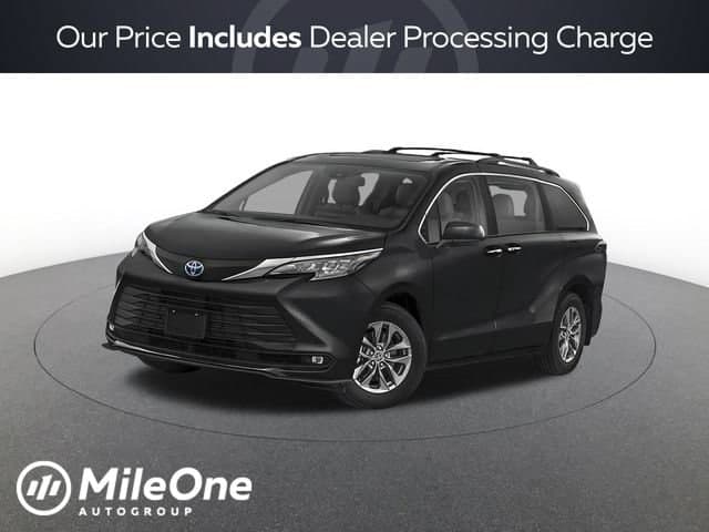 2026 Toyota Sienna XLE — photo 1 of 25