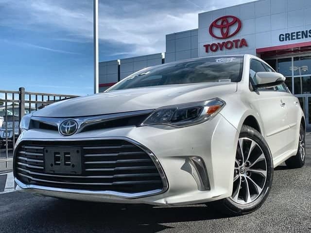 2017 Toyota Avalon XLE — photo 1 of 47