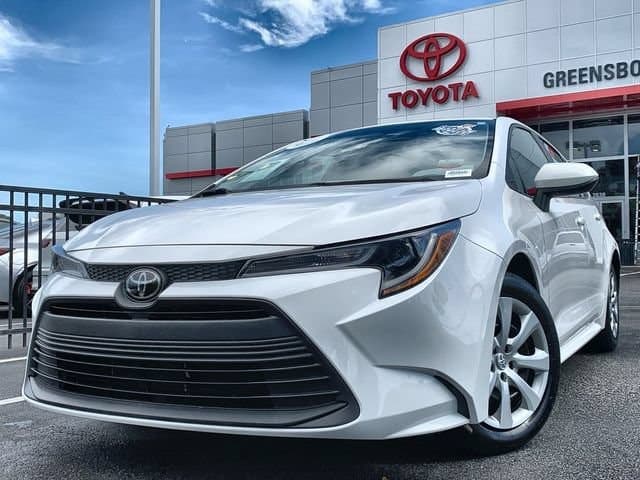 2024 Toyota Corolla LE — photo 1 of 47