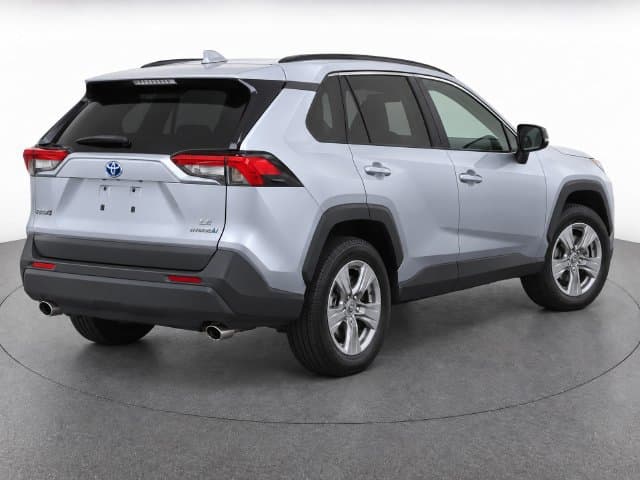 2023 Toyota RAV4 Hybrid LE — photo 1 of 38