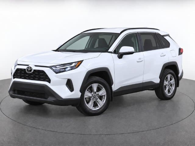 2024 Toyota RAV4 XLE — photo 1 of 39