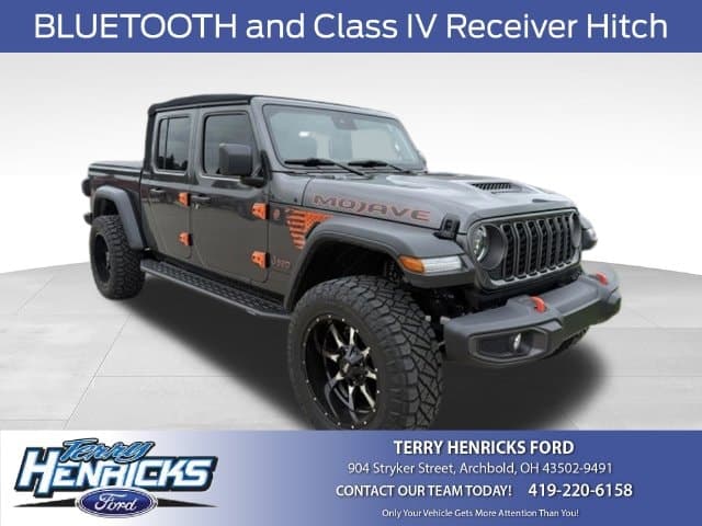 2024 Jeep Gladiator Mojave — photo 1 of 22