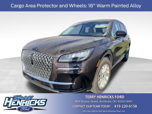 2023 Lincoln Corsair Standard — photo 1 of 9