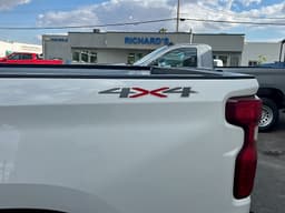 Extra Photo