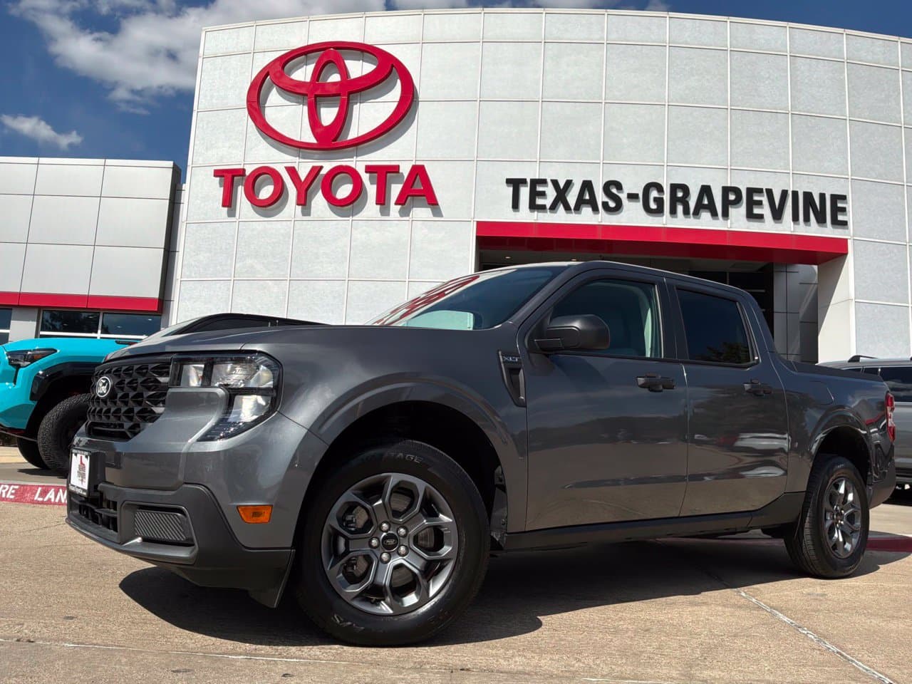 2026 Ford Maverick XLT — photo 1 of 38