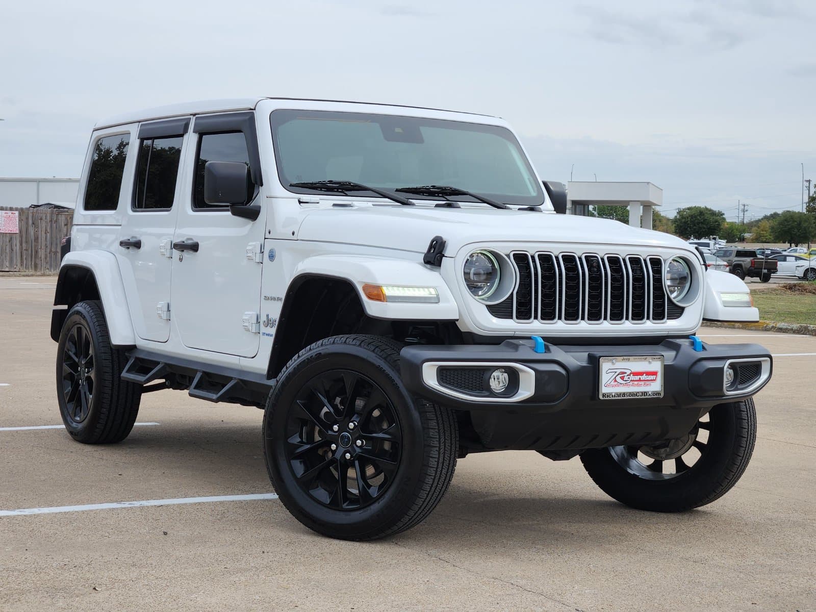 2024 Jeep Wrangler 4xe Sahara — photo 1 of 45
