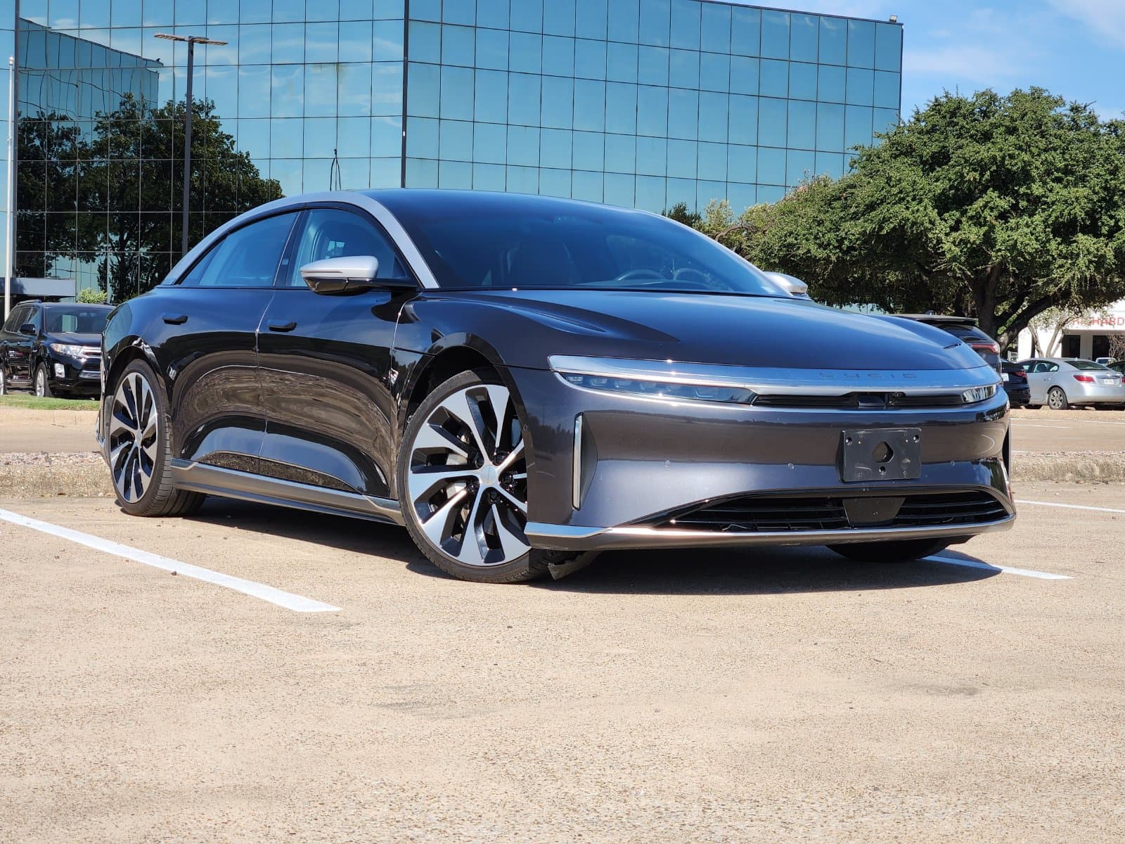2022 Lucid Air Grand Touring — photo 1 of 41
