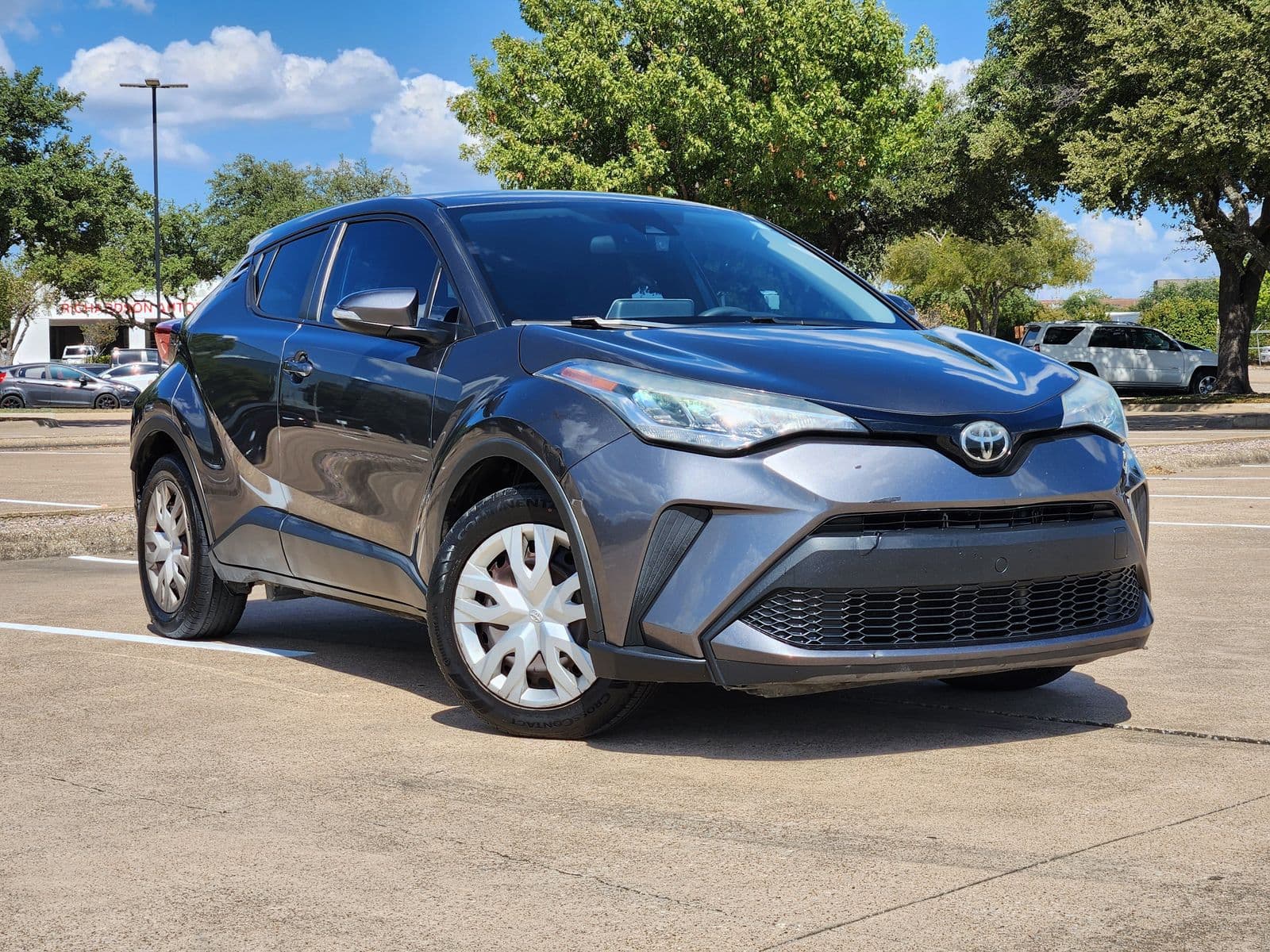 2021 Toyota C-HR LE — photo 1 of 41