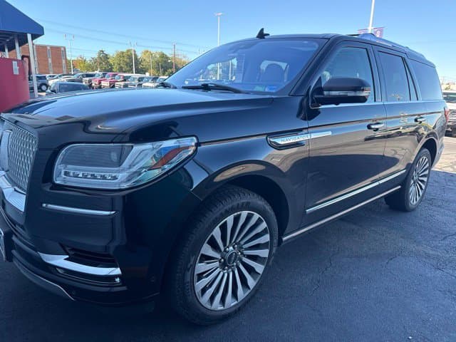 2018 Lincoln Navigator Reserve — photo 1 of 15