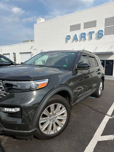 2022 Ford Explorer Limited — photo 1 of 15