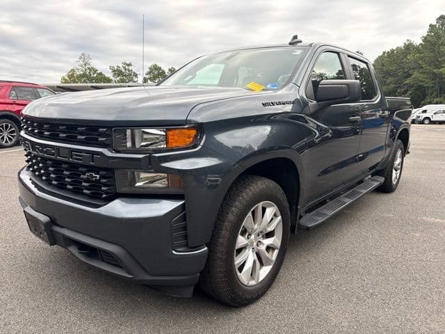 2020 Chevrolet Silverado 1500 Custom — photo 1 of 10