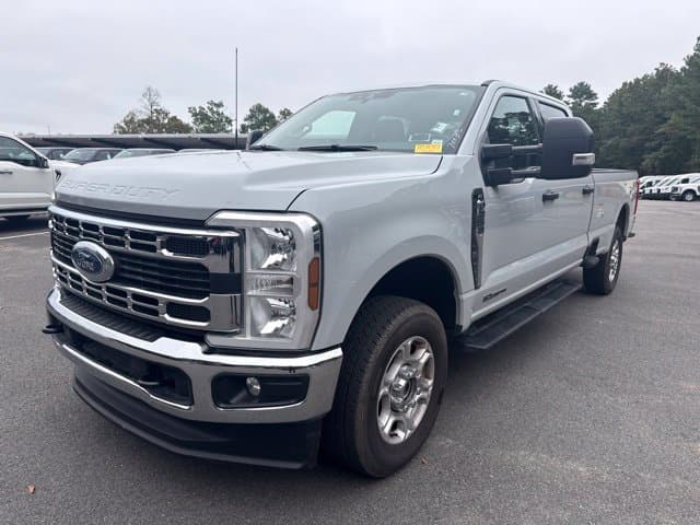 2026 Ford Super Duty F-250 SRW XLT — photo 1 of 10