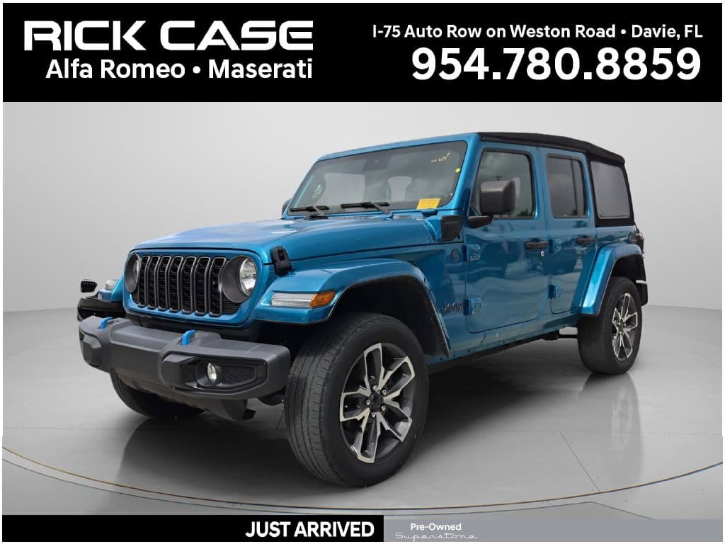 2024 Jeep Wrangler Base — photo 1 of 11