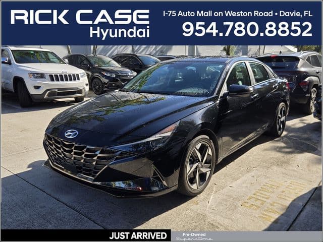 2023 Hyundai Elantra Limited — photo 1 of 11
