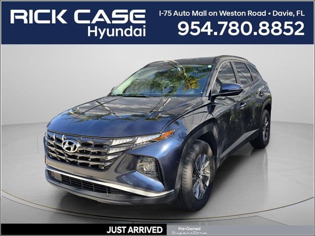 2023 Hyundai Tucson Hybrid Blue — photo 1 of 11