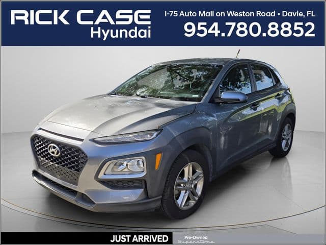 2021 Hyundai Kona SE — photo 1 of 11