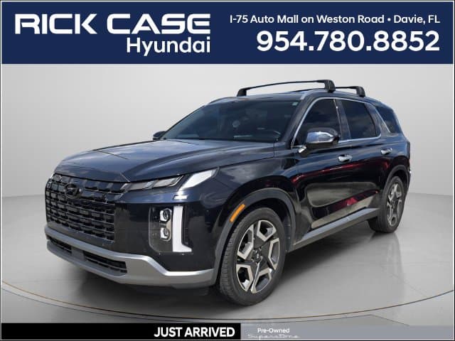 2023 Hyundai Palisade Limited — photo 1 of 11