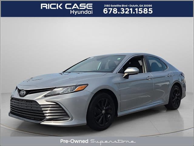 2022 Toyota Camry LE — photo 1 of 24