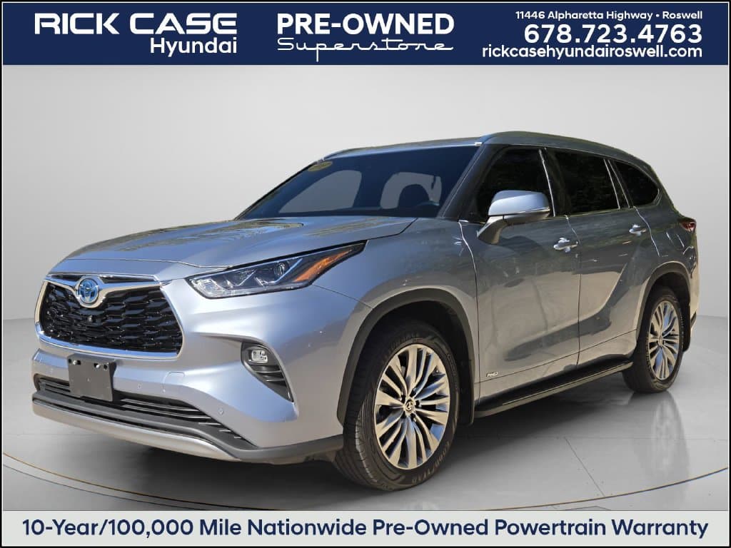 2022 Toyota Highlander Hybrid Platinum — photo 1 of 32