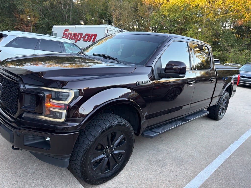 2020 Ford F-150 LARIAT — photo 1 of 3