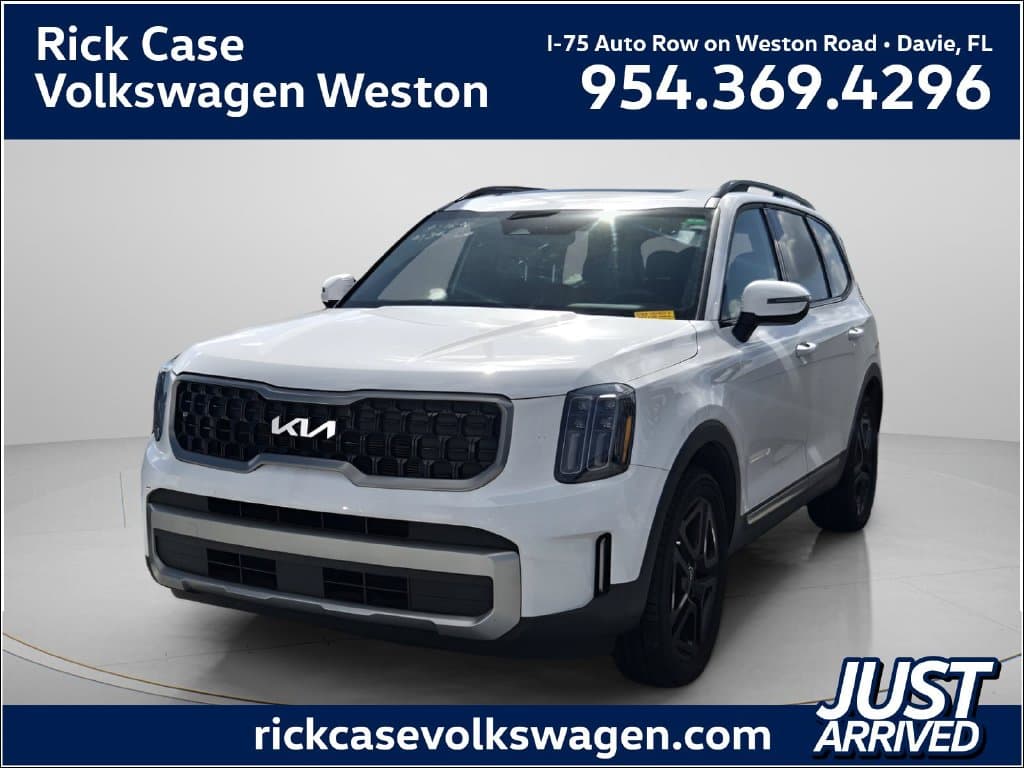 2023 Kia Telluride EX X-Line — photo 1 of 13