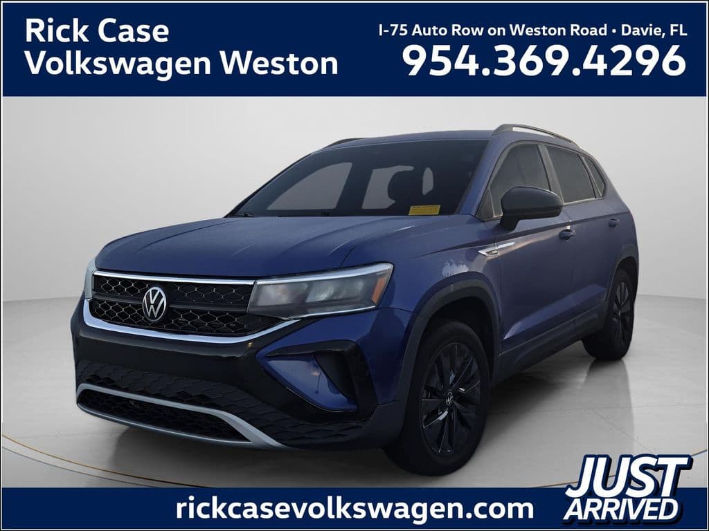 2023 Volkswagen Taos S — photo 1 of 11