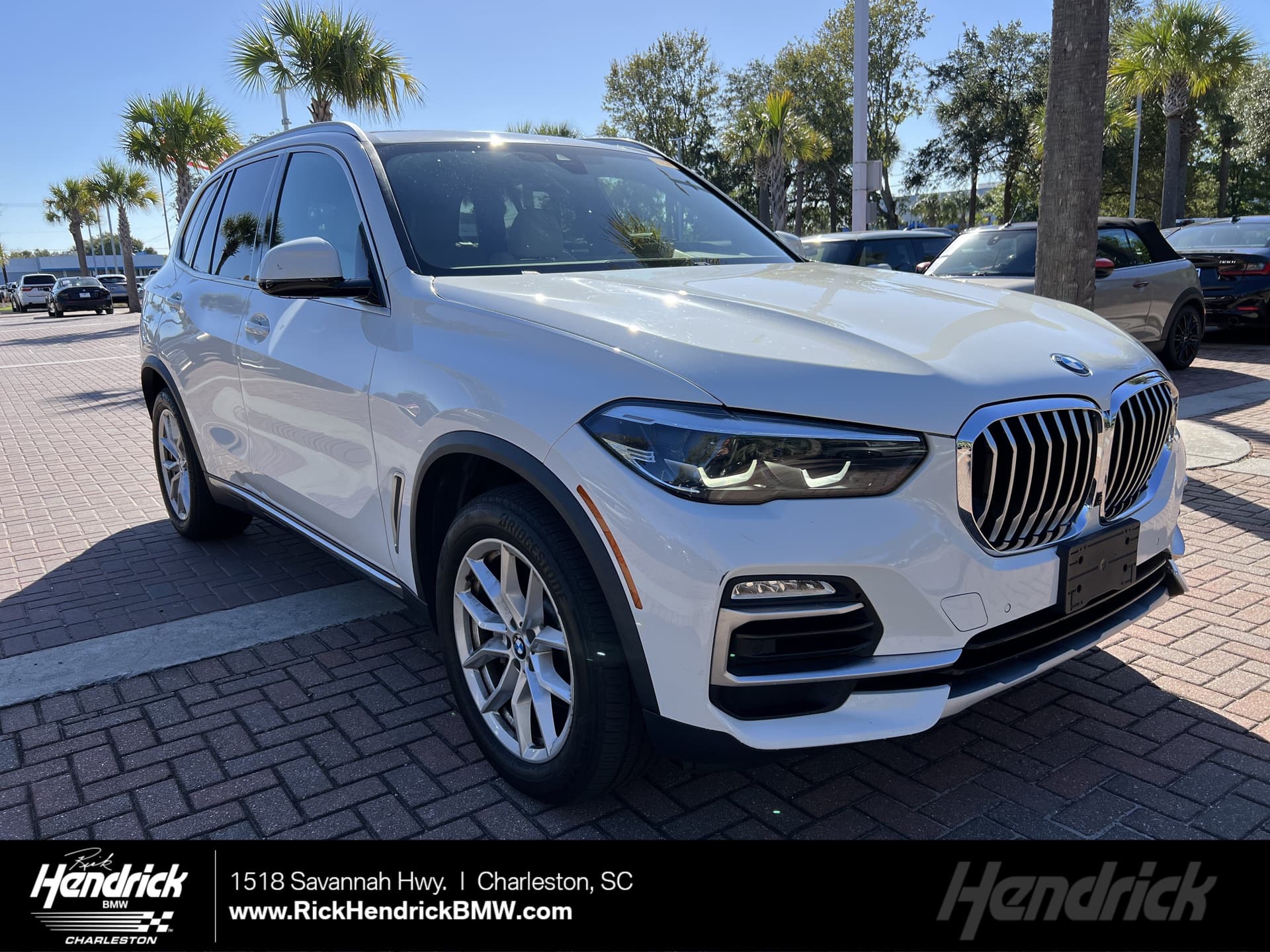 2021 BMW X5 xDrive40i — photo 1 of 43