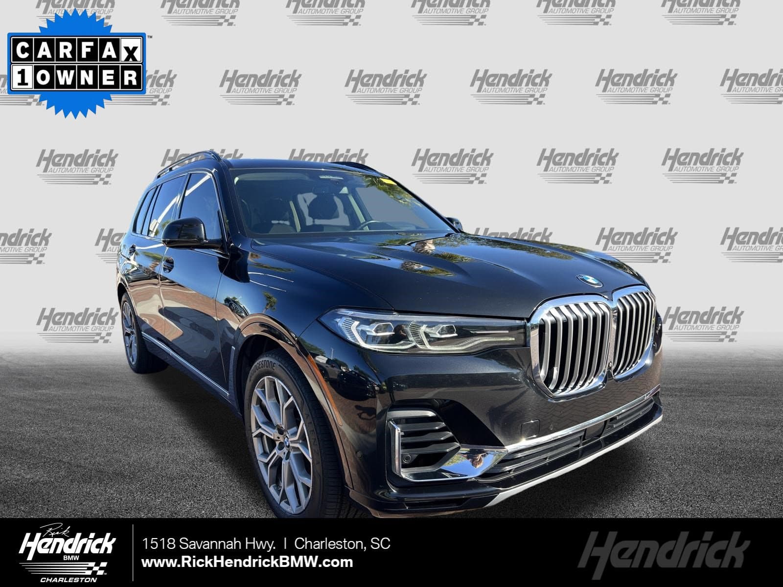 2021 BMW X7 xDrive40i — photo 1 of 42