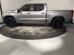 Extra Photo
