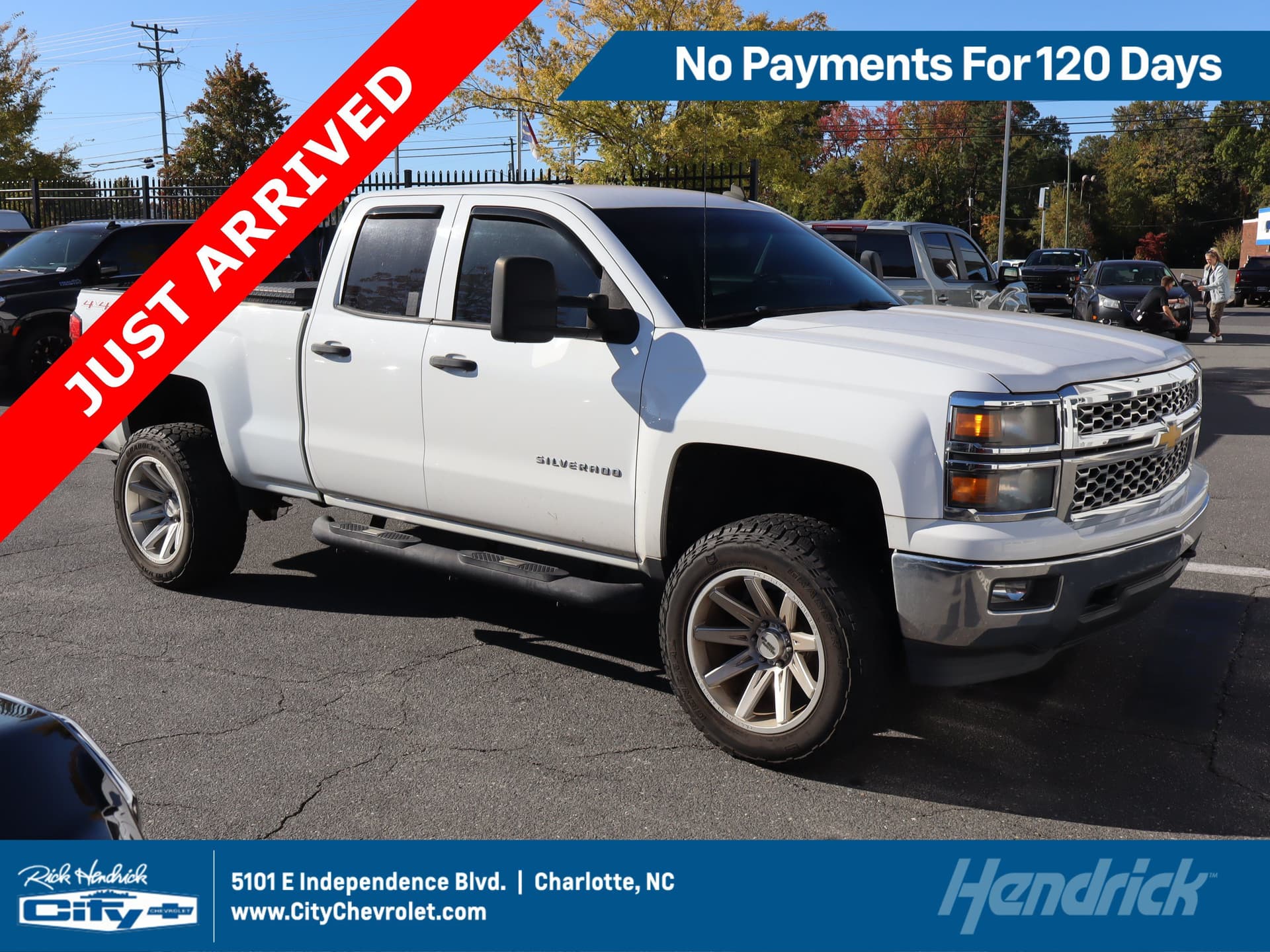 2014 Chevrolet Silverado 1500 LT — photo 1 of 23