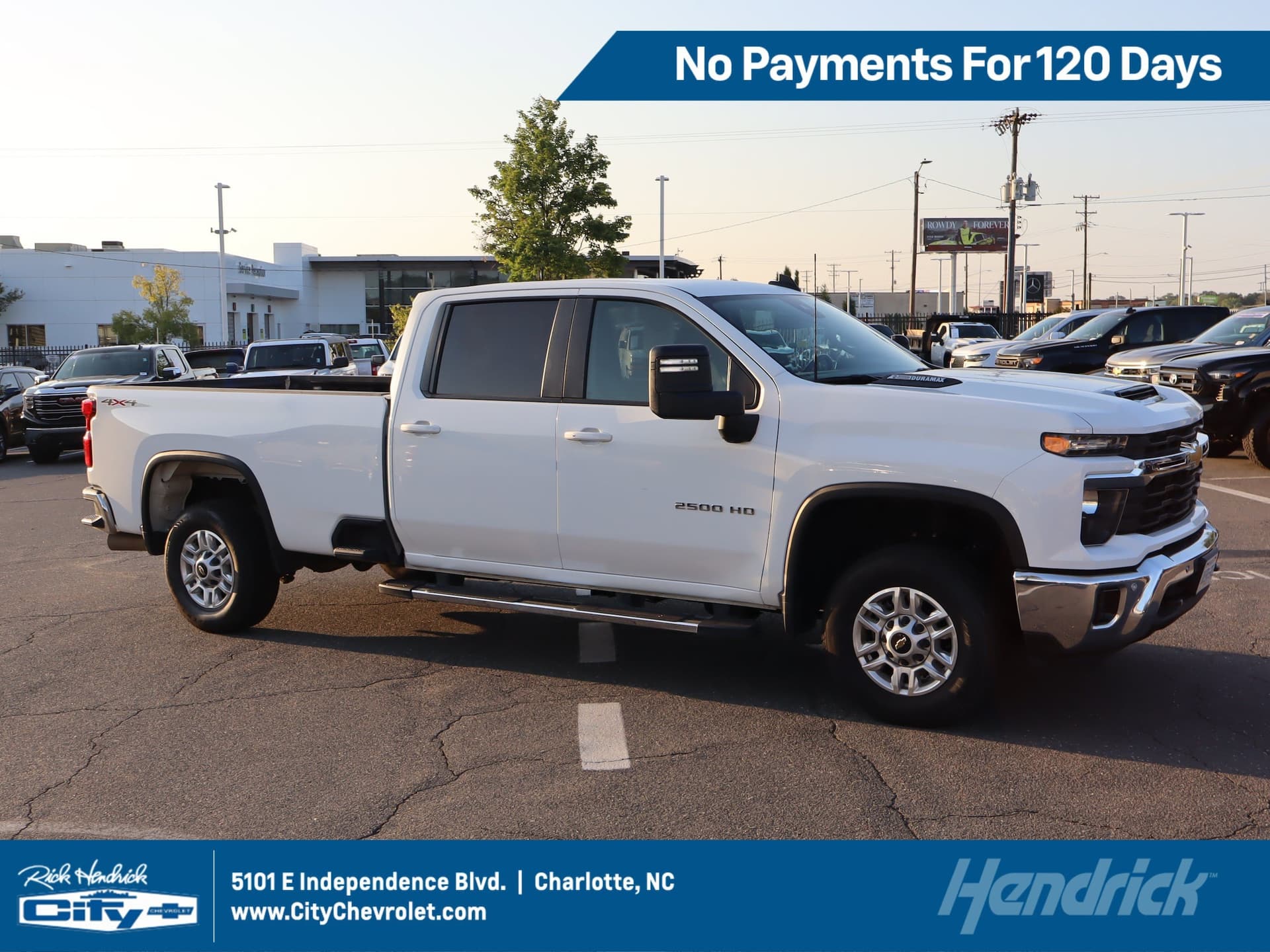 2025 Chevrolet Silverado 2500HD LT — photo 1 of 42