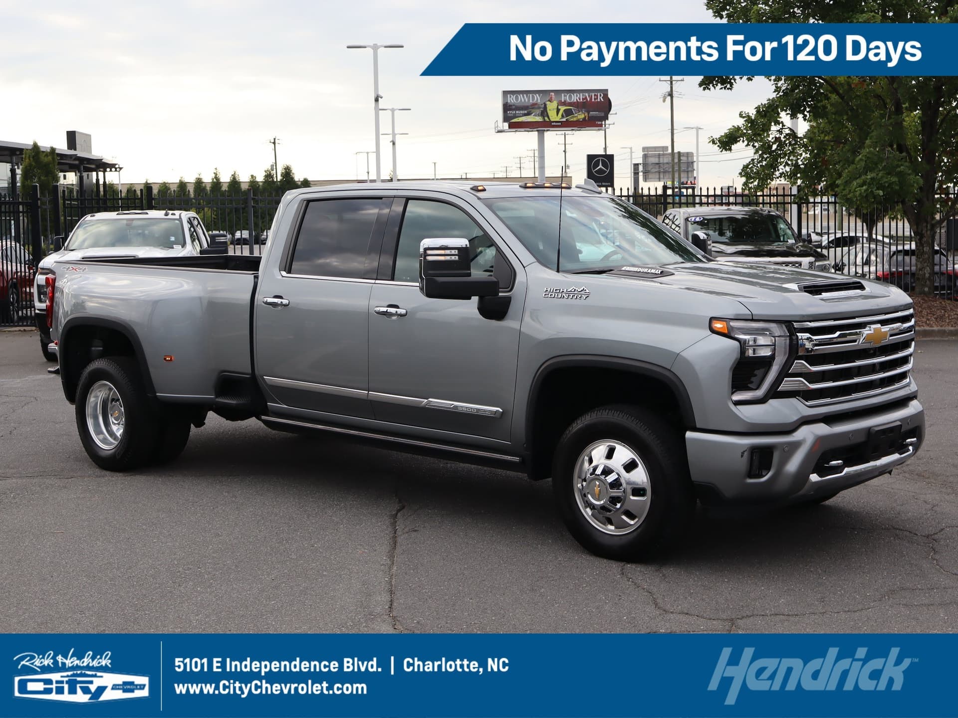 2025 Chevrolet Silverado 3500HD High Country — photo 1 of 45