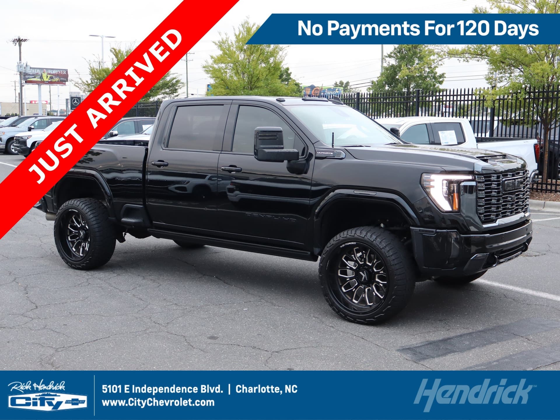 2024 GMC Sierra 2500HD Denali Ultimate — photo 1 of 23