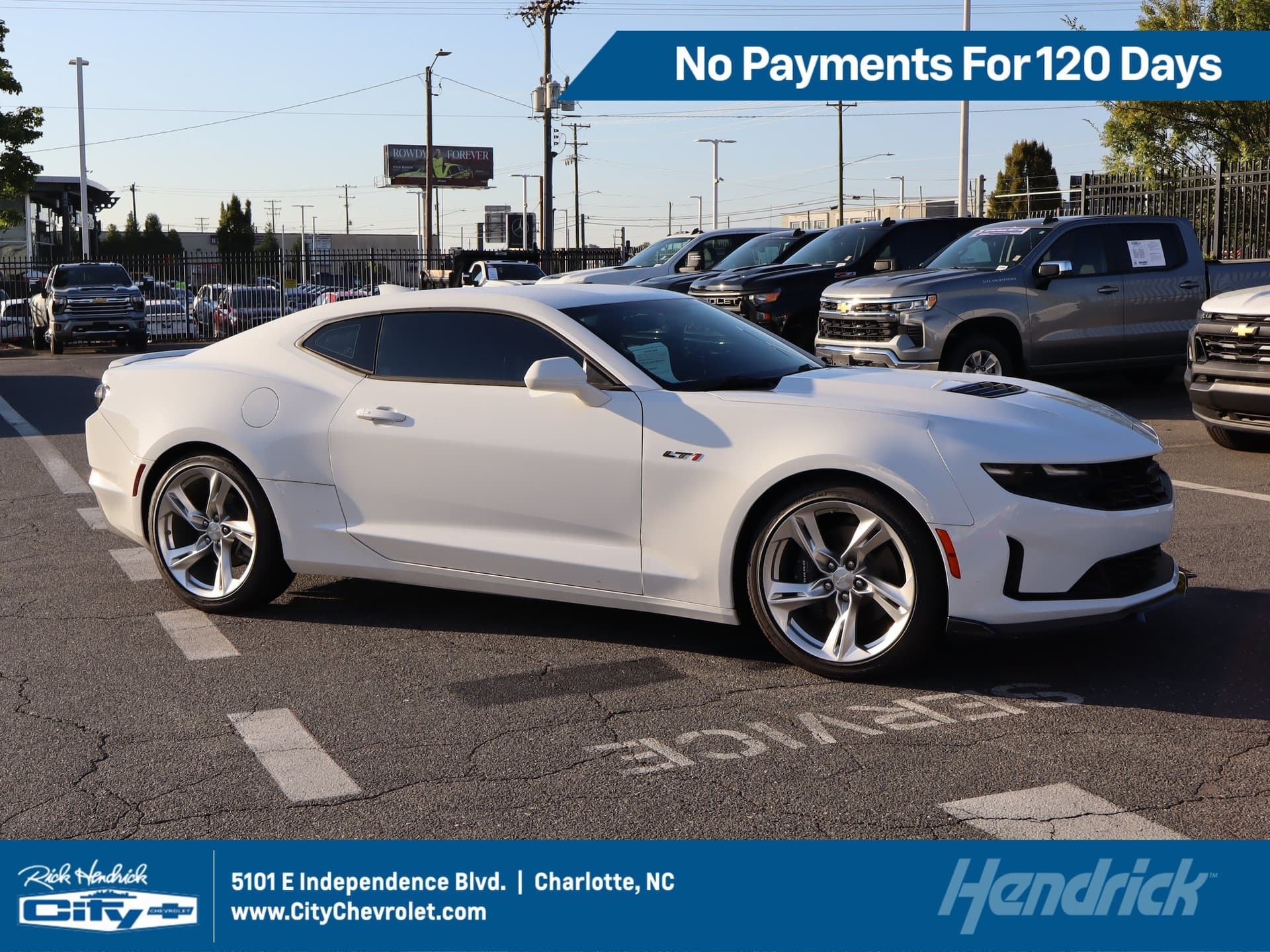 2023 Chevrolet Camaro LT1 — photo 1 of 39