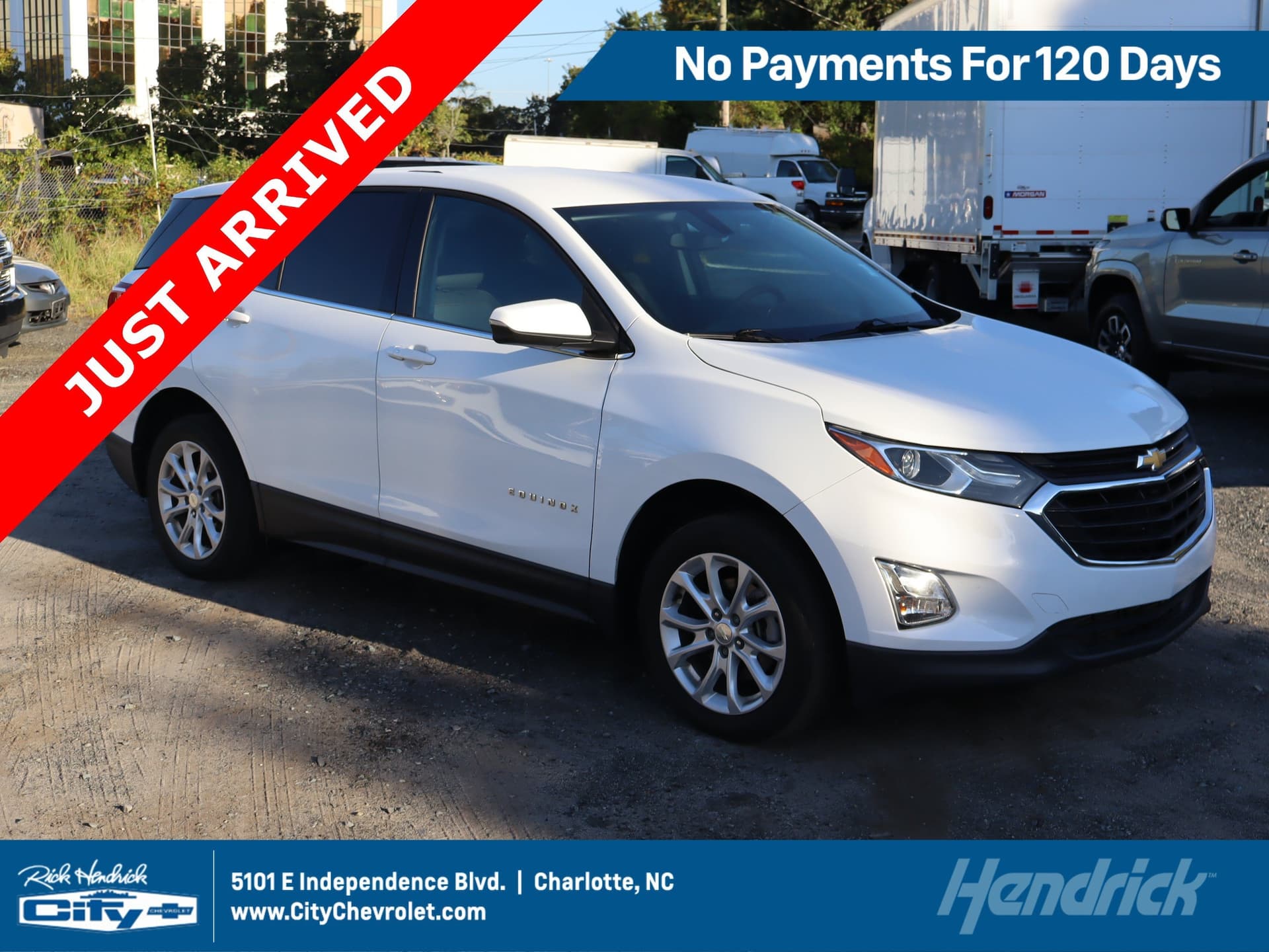 2019 Chevrolet Equinox LT — photo 1 of 23