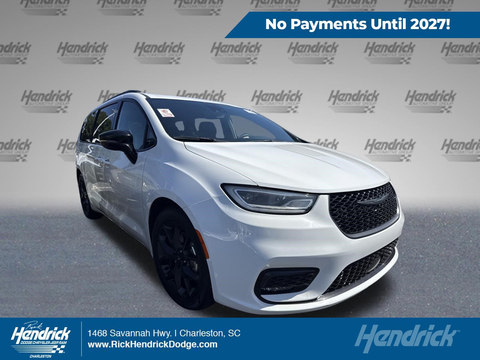 2025 Chrysler Pacifica Limited — photo 1 of 11