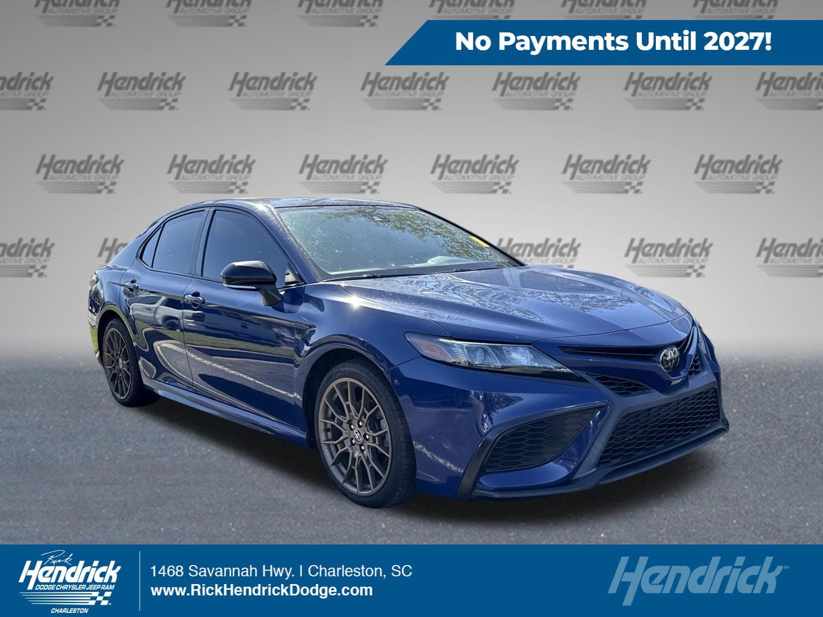 2023 Toyota Camry SE — photo 1 of 12