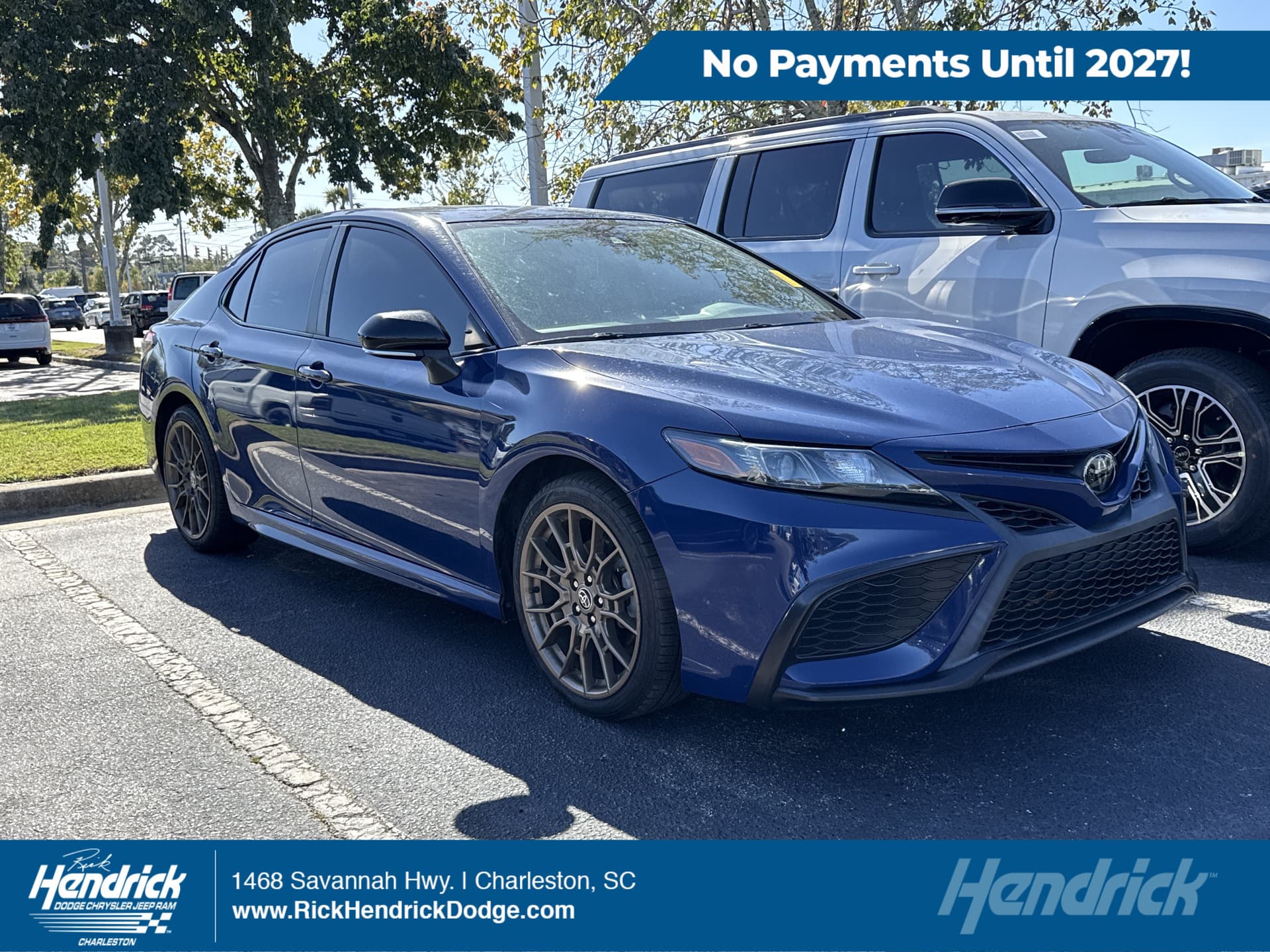 2023 Toyota Camry SE — photo 1 of 12