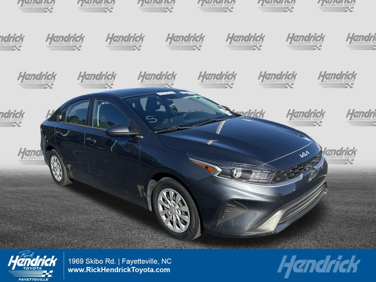 2022 Kia Forte FE — photo 1 of 11
