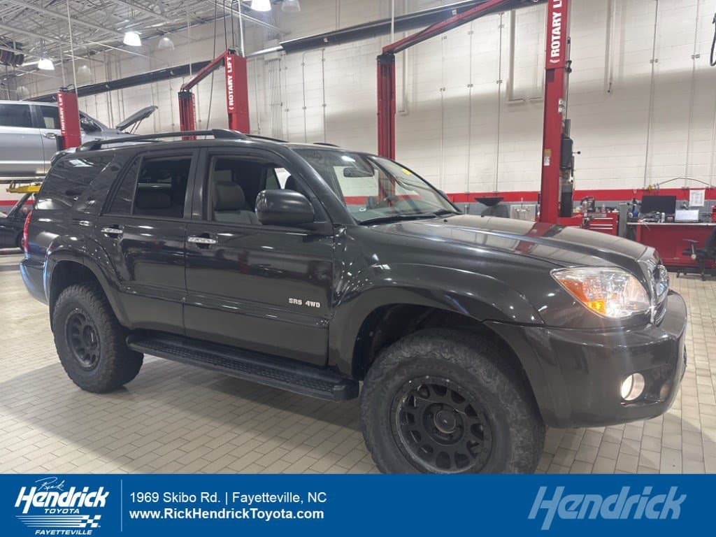 2007 Toyota 4Runner SR5 — photo 1 of 11