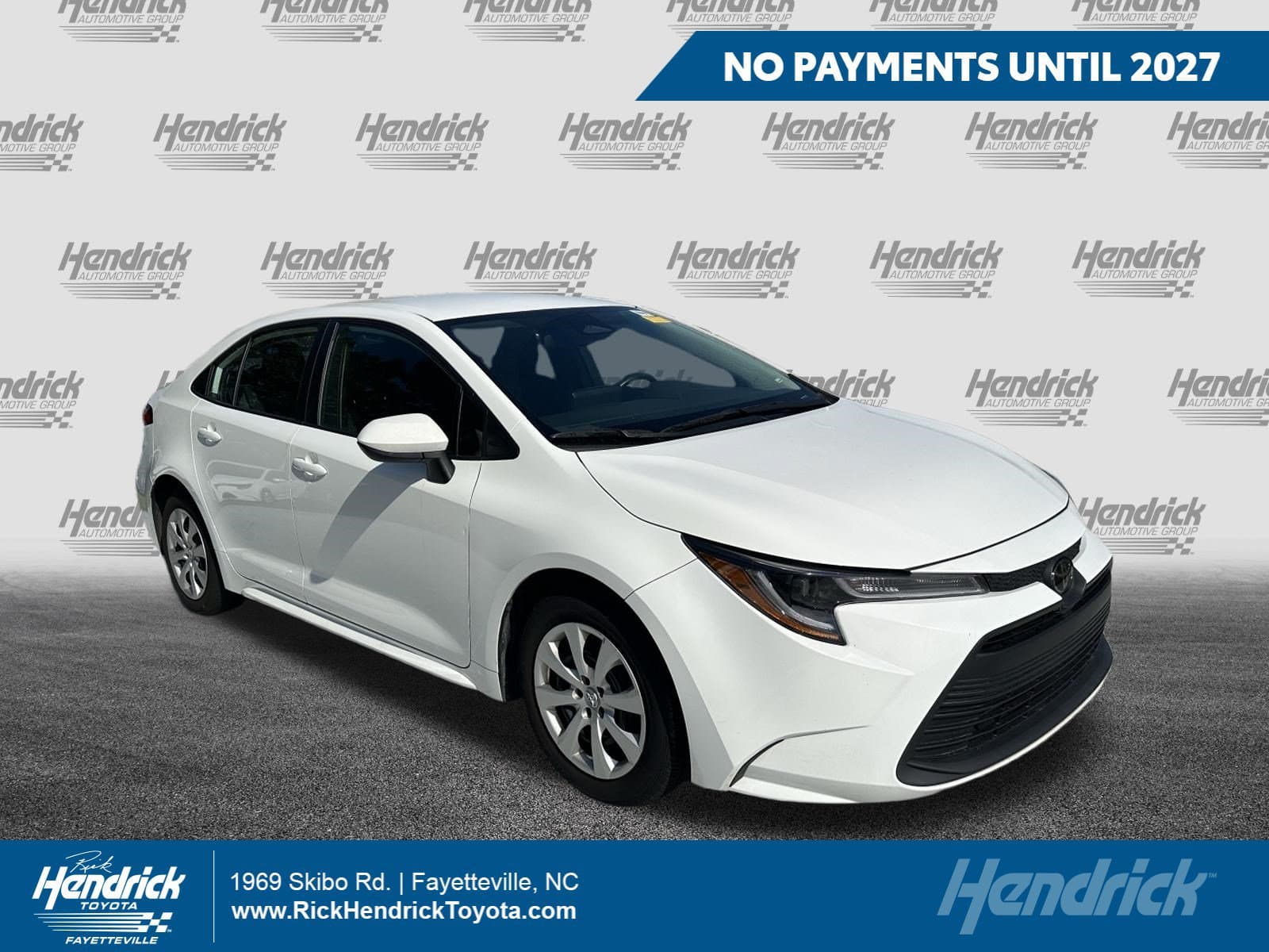 2024 Toyota Corolla LE — photo 1 of 11