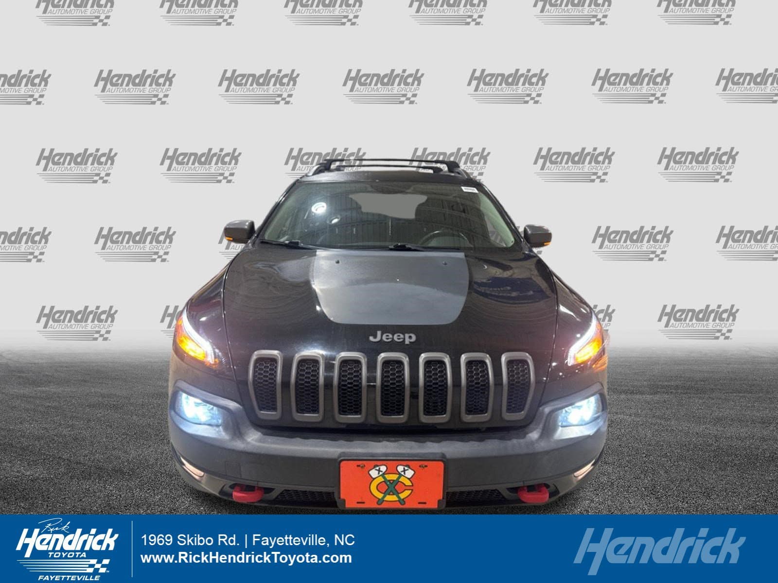 2018 Jeep Cherokee Trailhawk — photo 1 of 16
