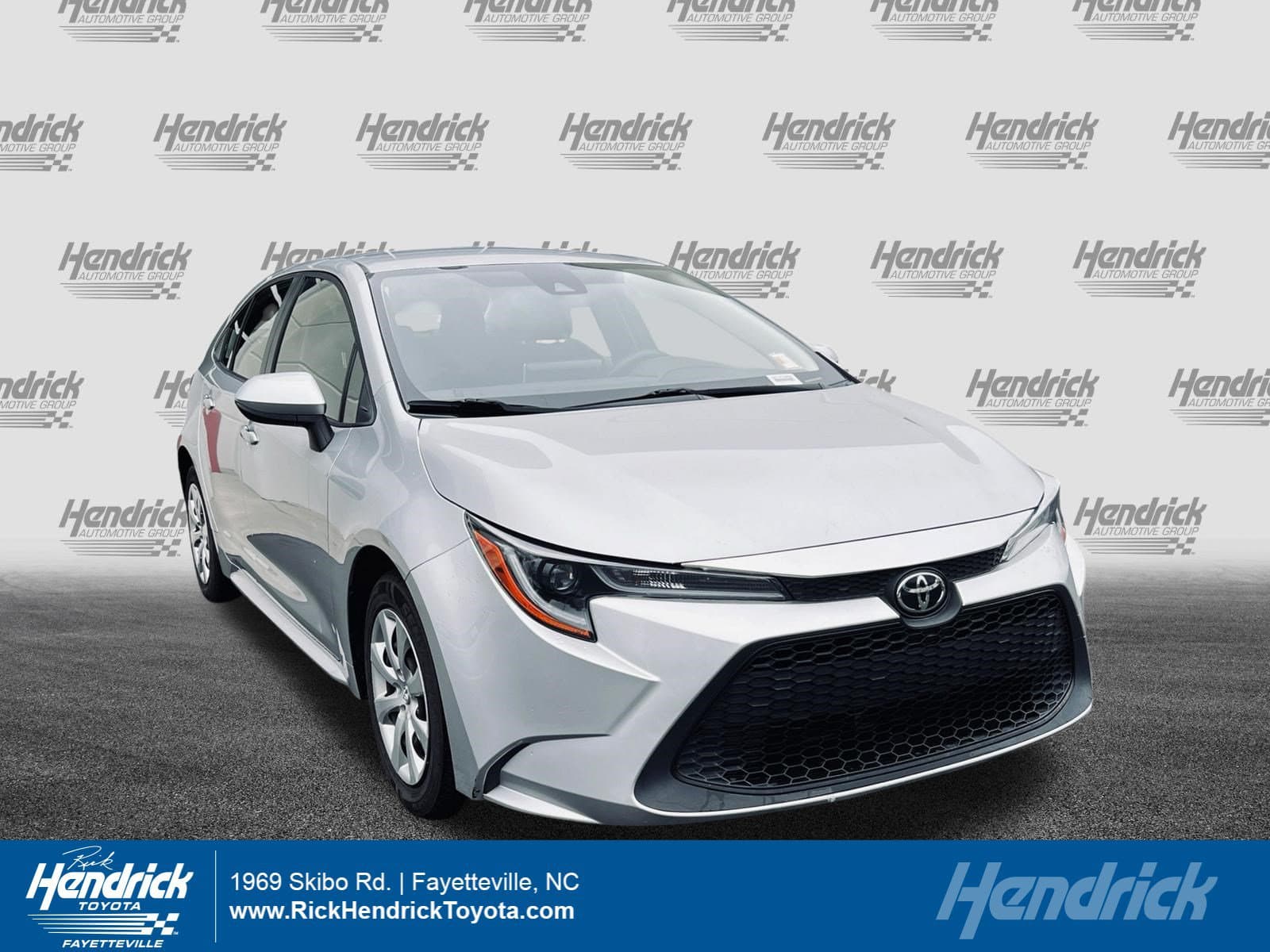 2021 Toyota Corolla LE — photo 1 of 35